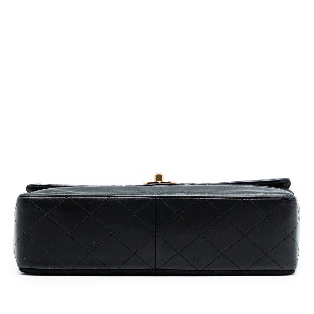 Chanel CC Matelassé Jersey et Cuir d’agneau à rabat