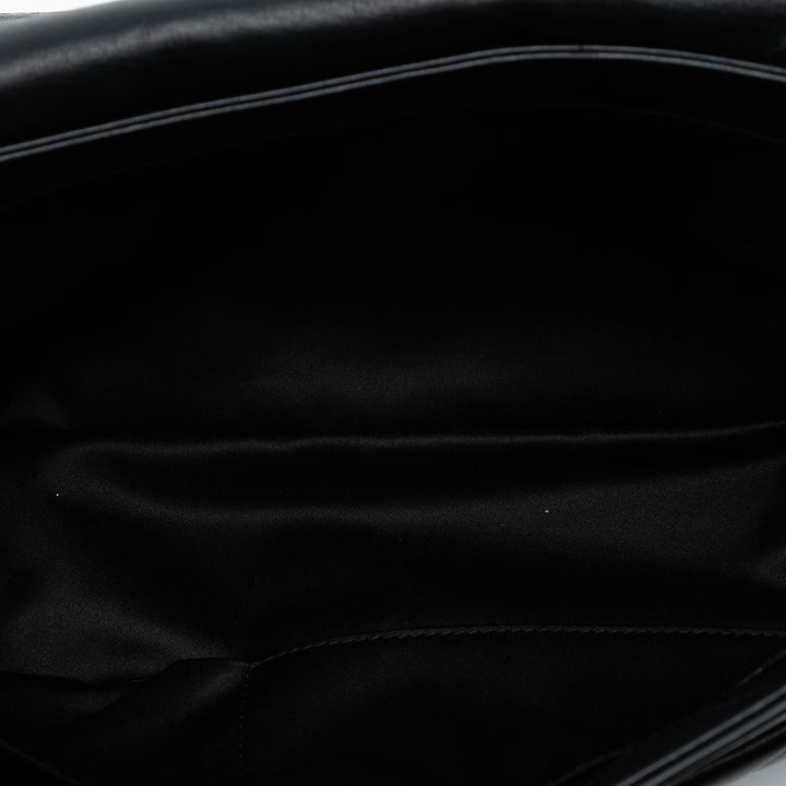 Chanel CC Matelassé Cuir de veau Hamptons Foldover à rabat