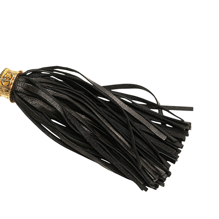 Chanel Quilted Cuir d’agneau Tassel Pochette Noir