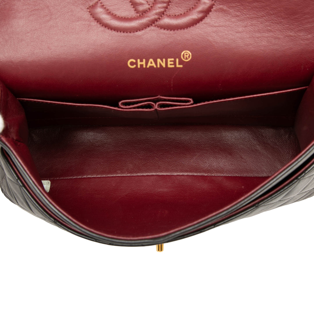 Chanel Classic Double rabat Moyen Cuir d'agneau Noir – vue 4 – GABY PARIS