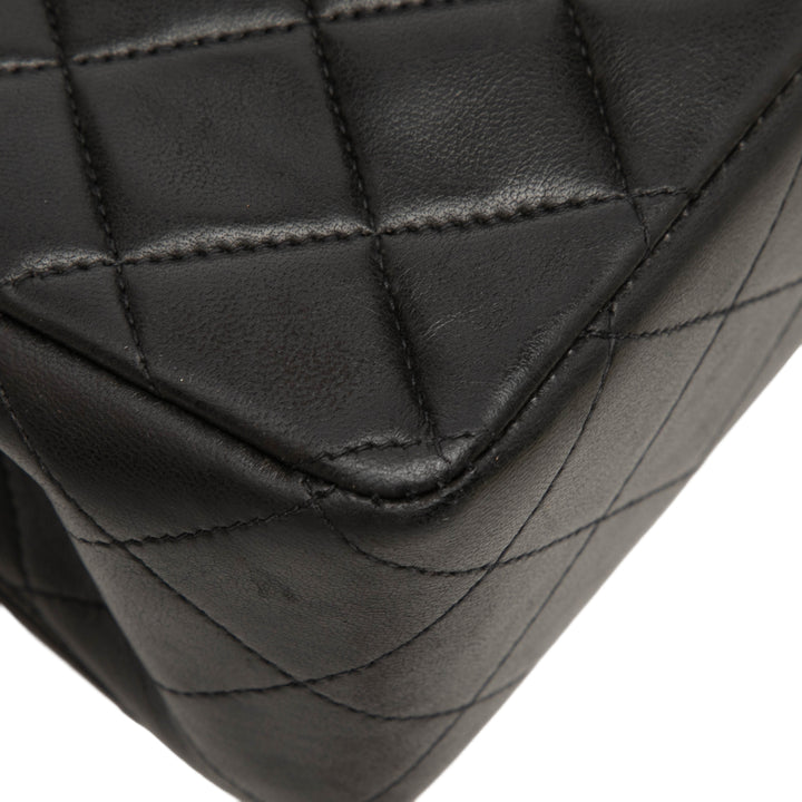 Chanel Classic Double rabat Moyen Cuir d'agneau Noir – vue 6 – GABY PARIS
