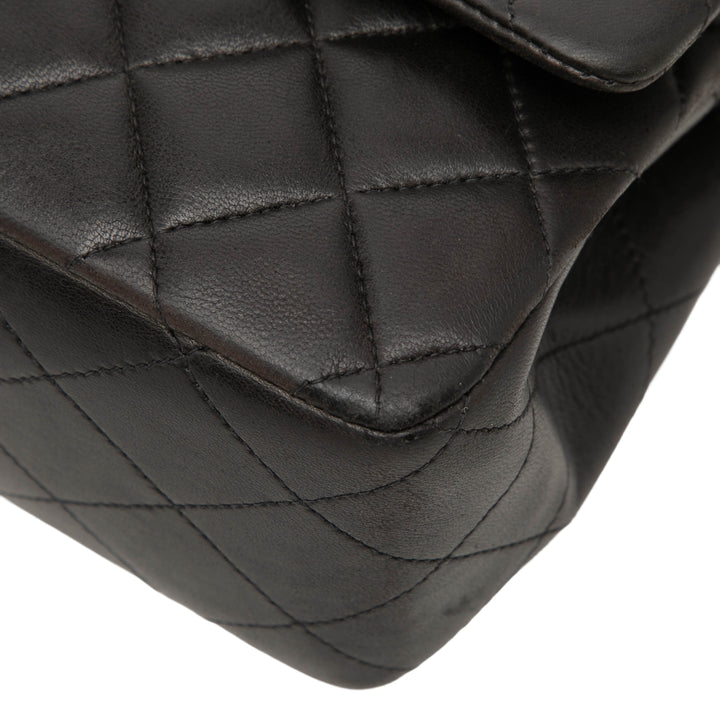 Chanel Classic Double rabat Moyen Cuir d'agneau Noir – vue 7 – GABY PARIS