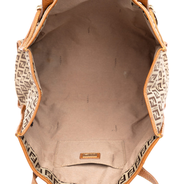 Fendi Cabas Zucchino Beige – vue 4 – GABY PARIS
