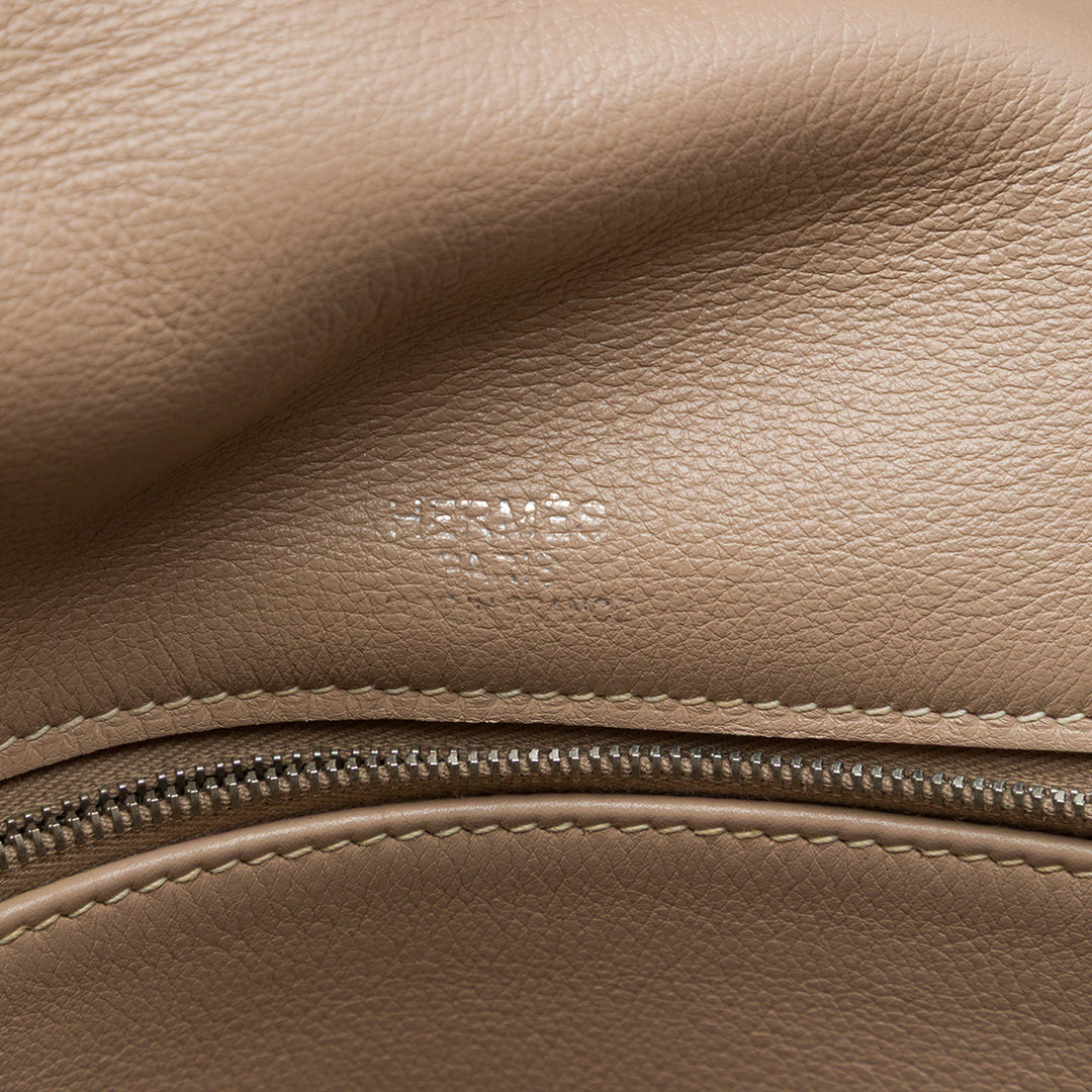 Hermès Sac à main Ghillies Kelly II Retourne 35 Swift Beige – vue 5 – GABY PARIS
