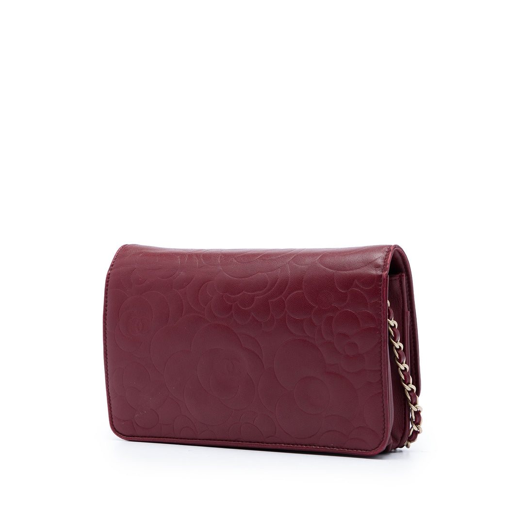 Chanel CC embossé Camellia Wallet on Chain Cuir de veau