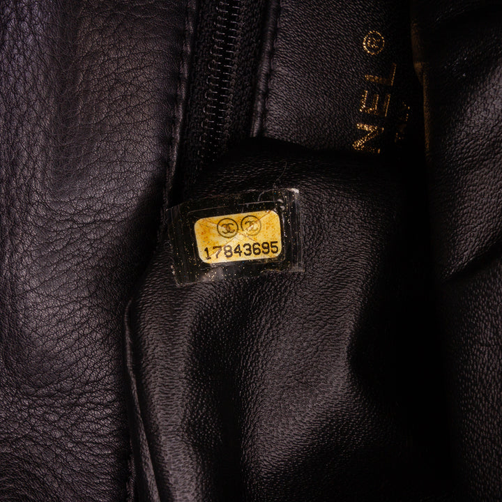 Chanel Quilted Cuir d’agneau Leather Pochette Noir – GABY PARIS Authentique