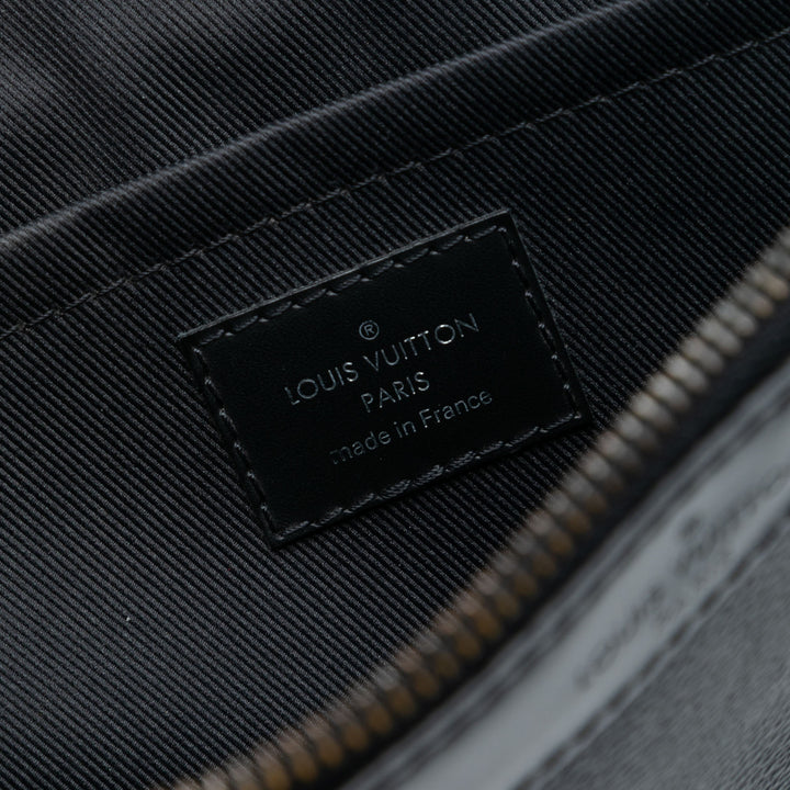 Louis Vuitton Monogram Eclipse Discovery Pochette GM