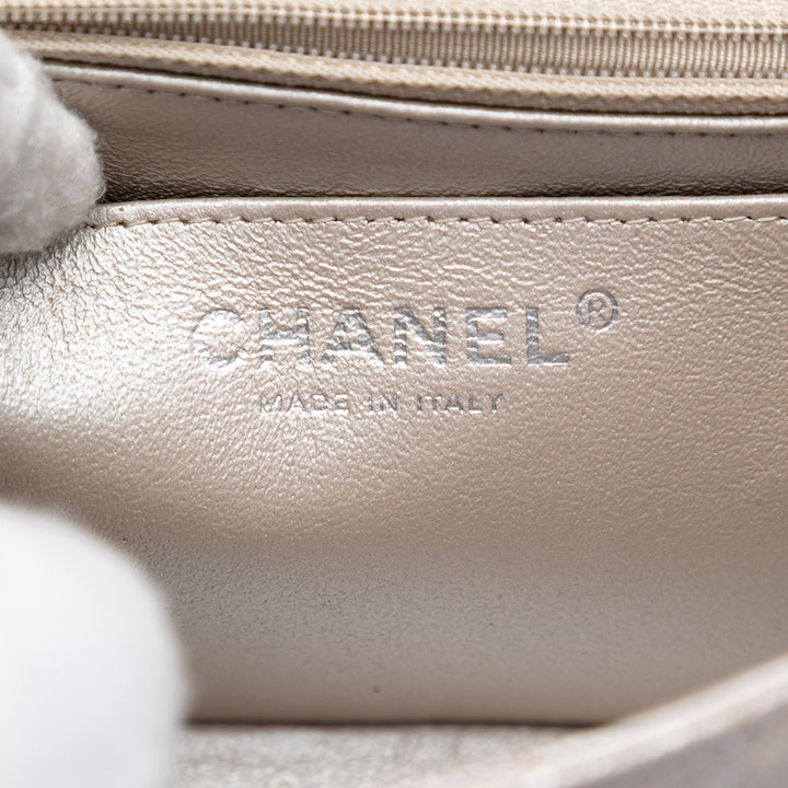 Chanel Mini Square Classic Metallic Cuir d’agneau Simple rabat