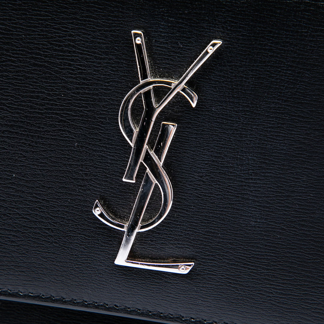 Saint Laurent Medium Cuir de veau Monogram Sunset Sac porté croisé