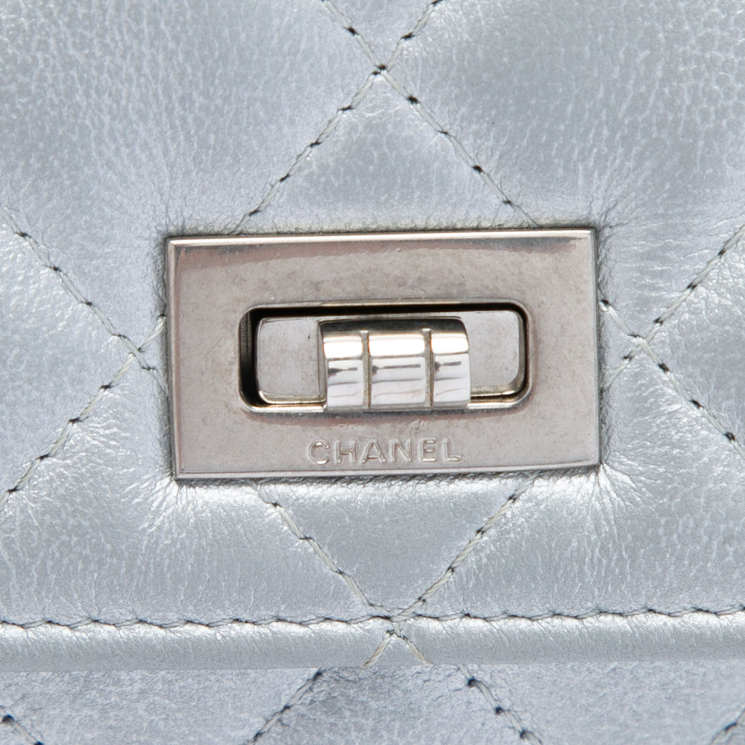 Reissue 2.55 Matelassé Métallisé vieilli Wallet on Chain Cuir de veau Argenté