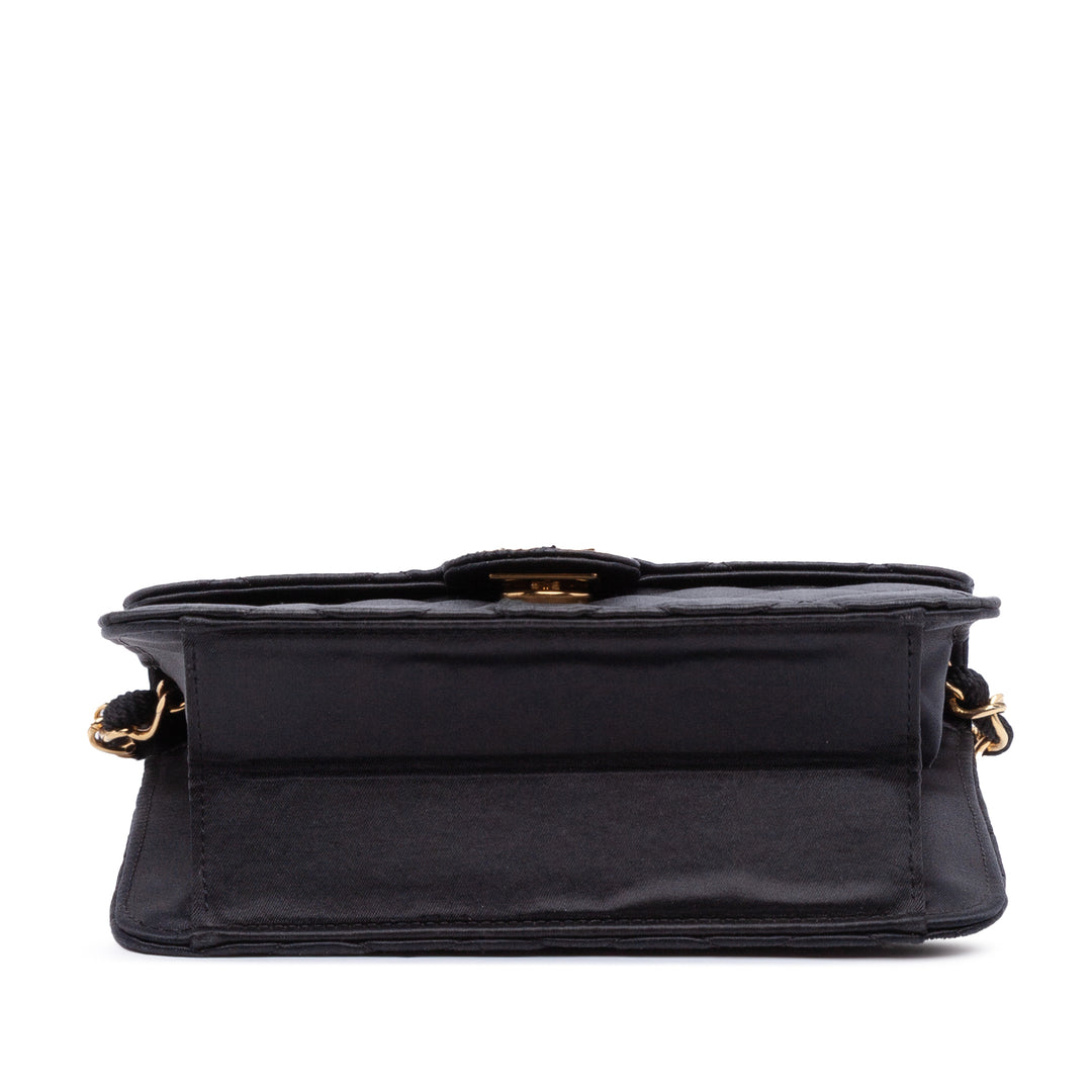 Chanel Mini Square Matelassé Satin Simple rabat