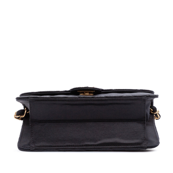 Chanel Mini Square Matelassé Satin Simple rabat