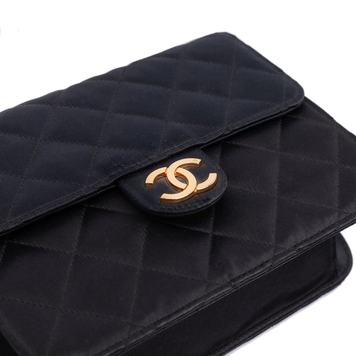 Chanel Mini Square Matelassé Satin Simple rabat