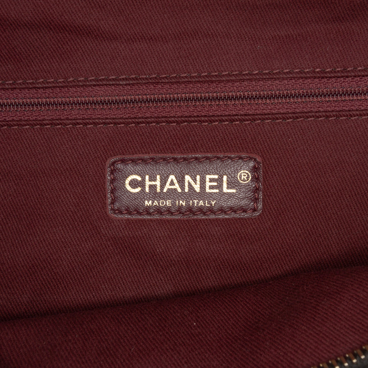 Chanel CC Iridescent Cuir d’agneau et Matelassé Cuir de veau Chain Sac bandoulière