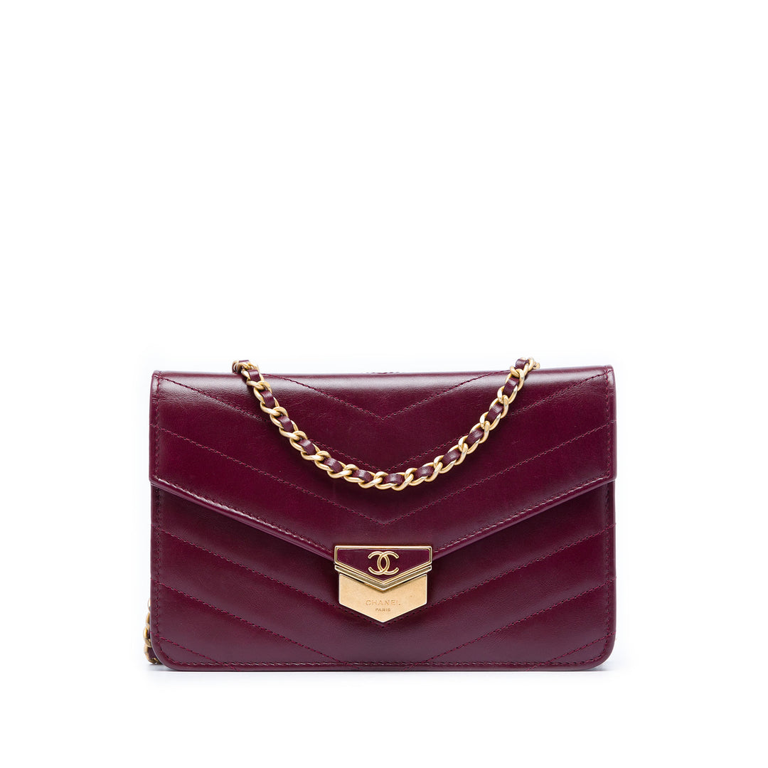 Chanel Chevron Cuir de veau Medal Wallet on Chain