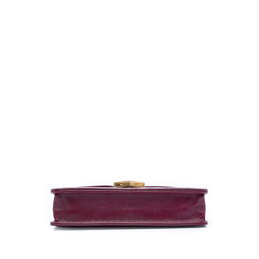 Chanel Chevron Cuir de veau Medal Wallet on Chain