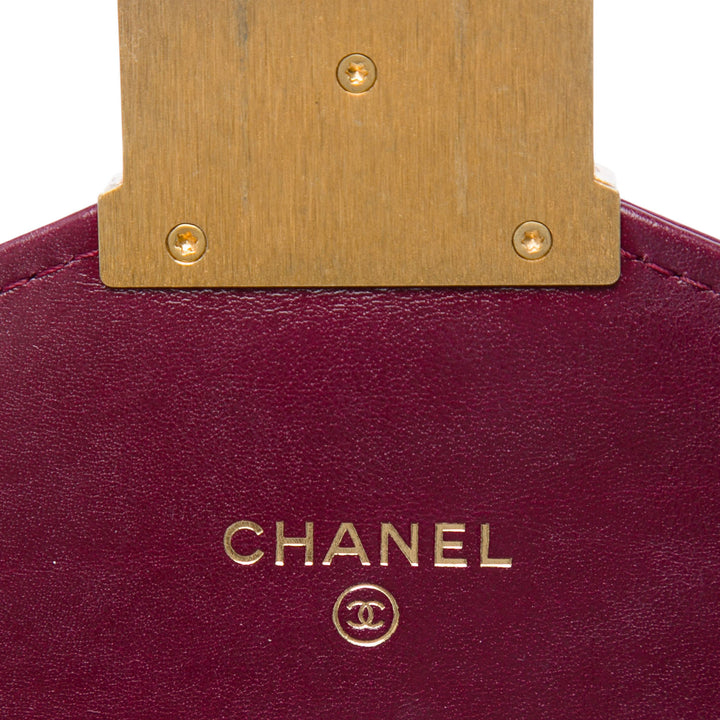 Chanel Chevron Cuir de veau Medal Wallet on Chain