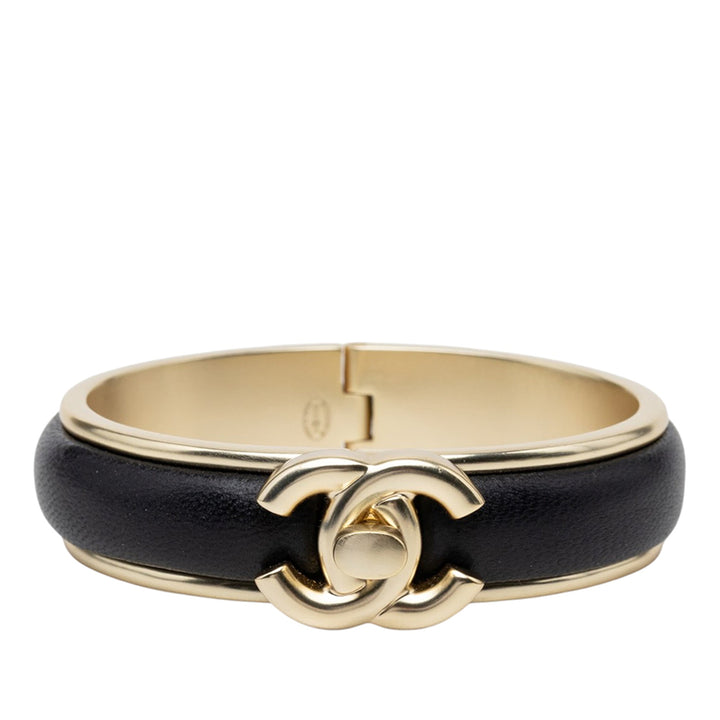 Chanel CC Cuir d’agneau et plaqué Turnlock Bangle