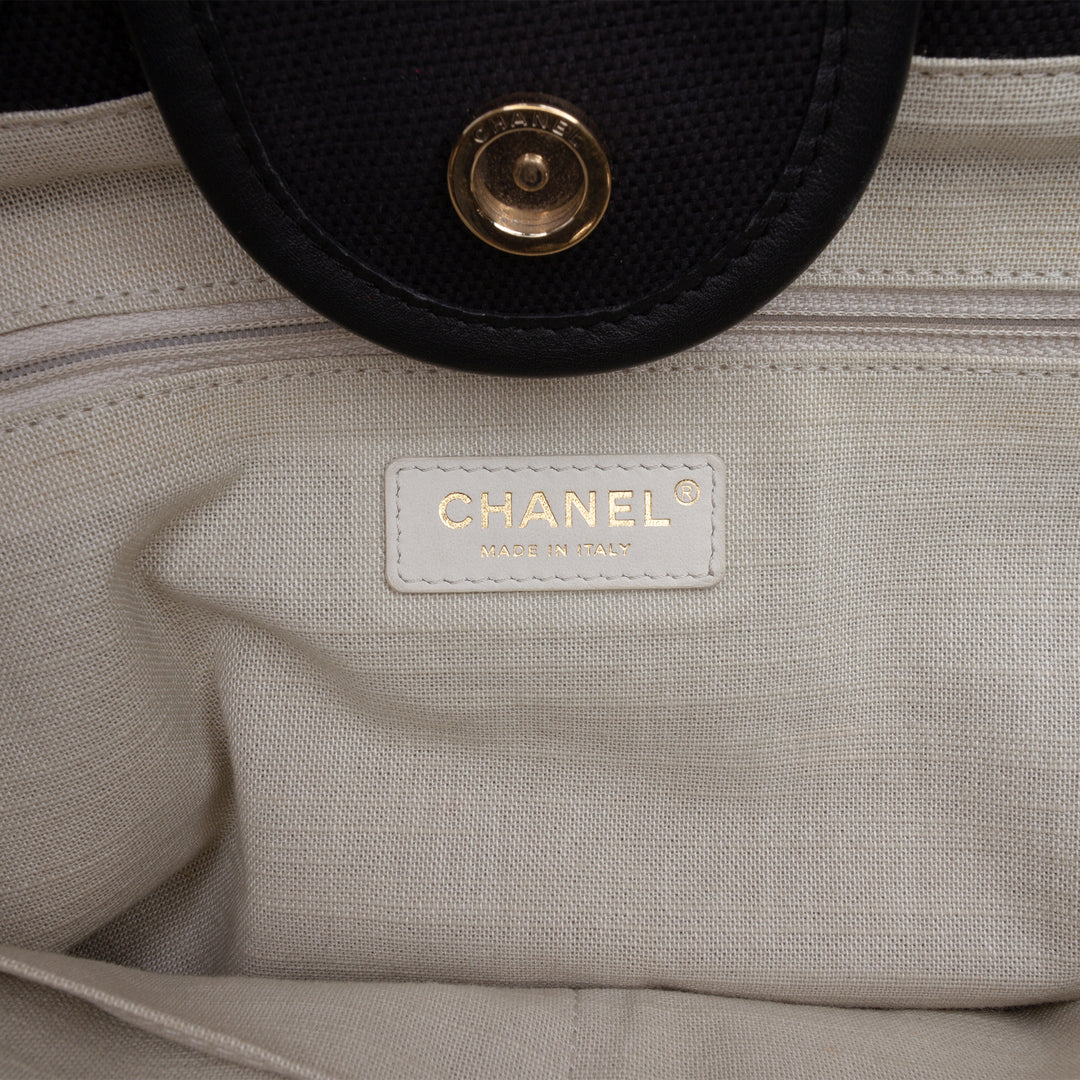 Chanel Carré Stitch Deauville Cabas Moyen Toile