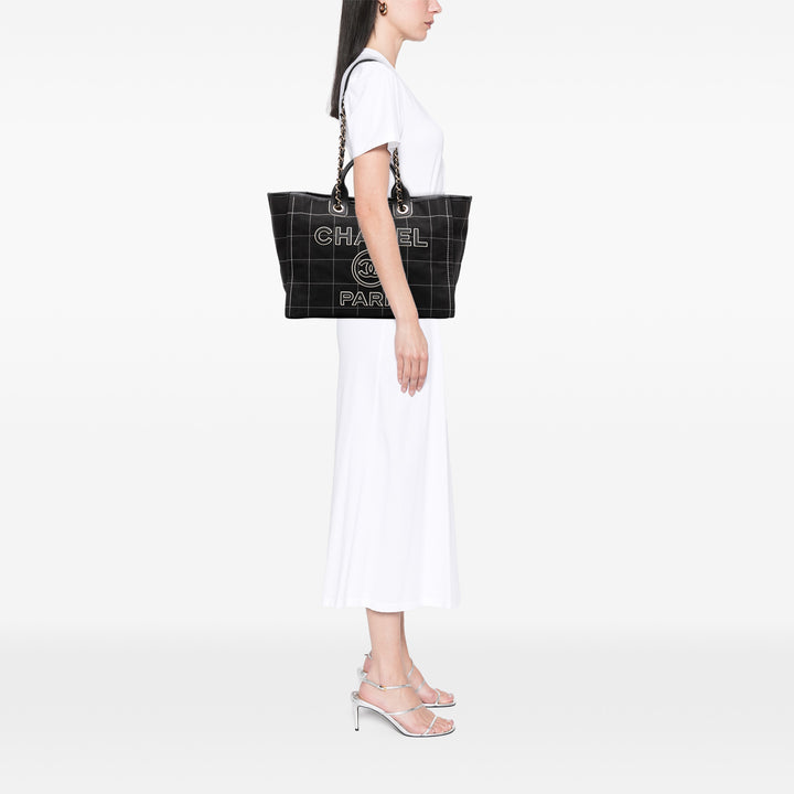 Chanel Carré Stitch Deauville Cabas Moyen Toile