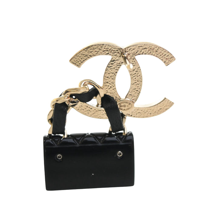 Chanel CC plaqué Matelassé Émail à rabat Sac Broche Doré – vue 2 – GABY PARIS