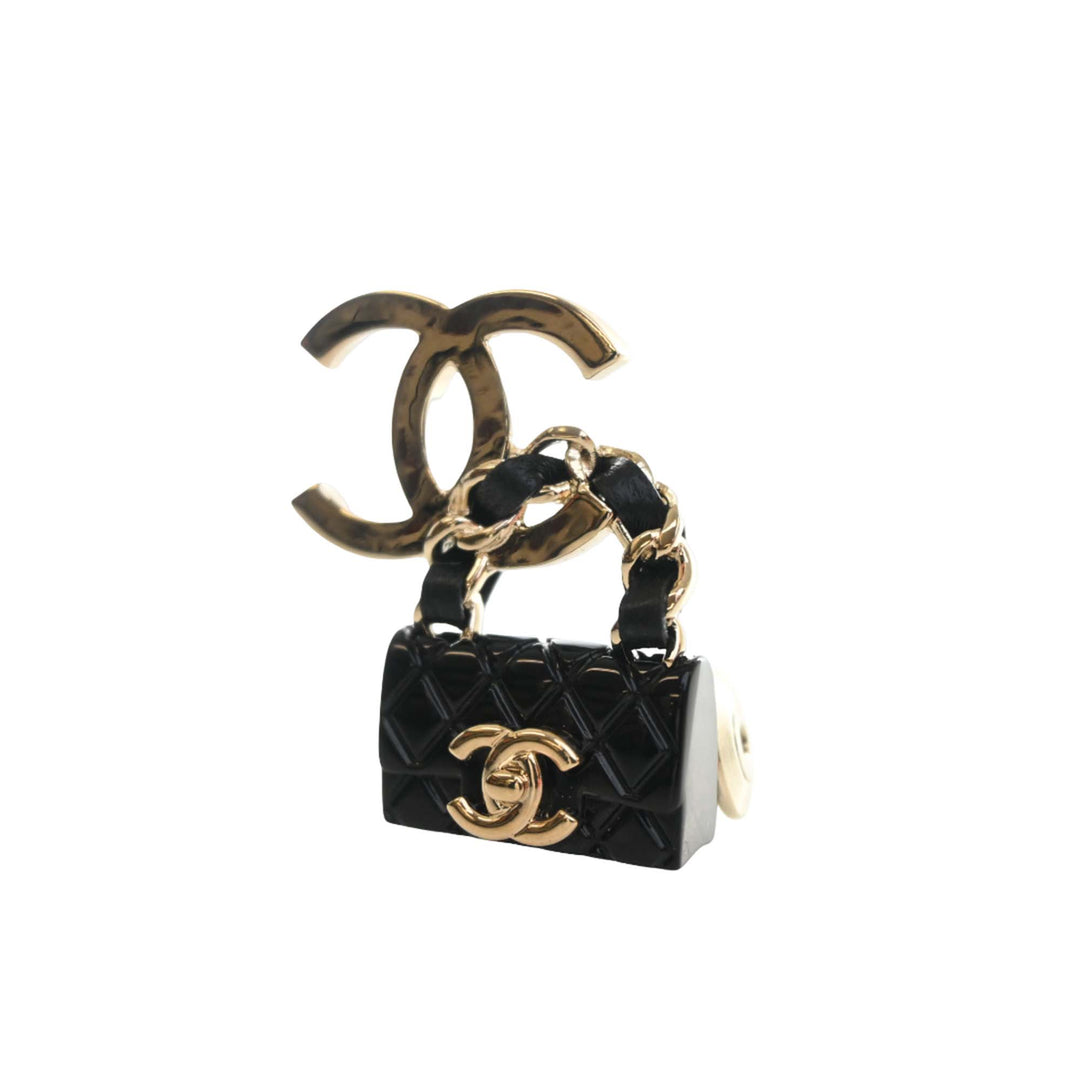 Chanel CC plaqué Matelassé Émail à rabat Sac Broche Doré – vue 6 – GABY PARIS