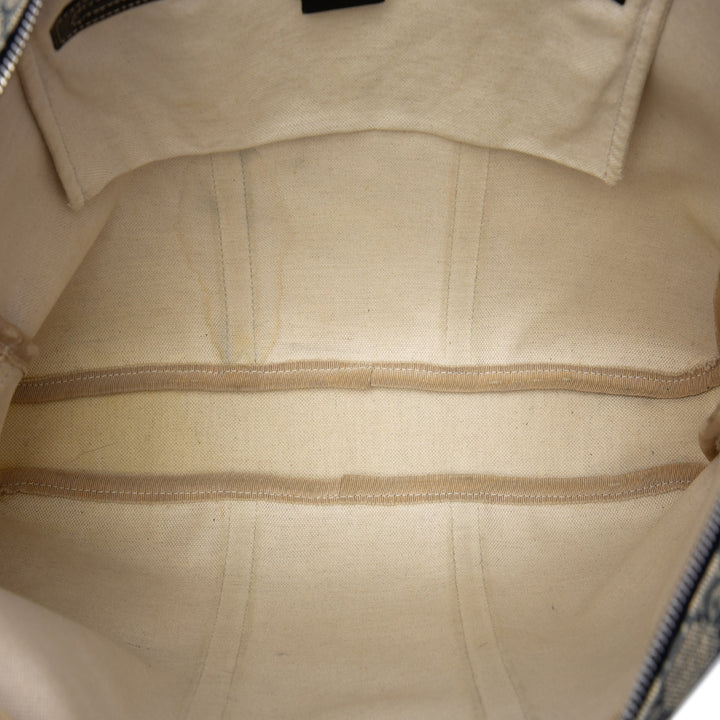Gucci Business Sac Toile GG Supreme