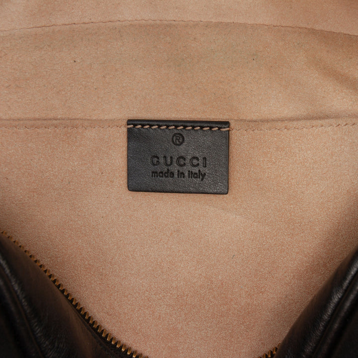 Gucci Small GG Marmont Matelasse Cuir de veau Sac porté croisé