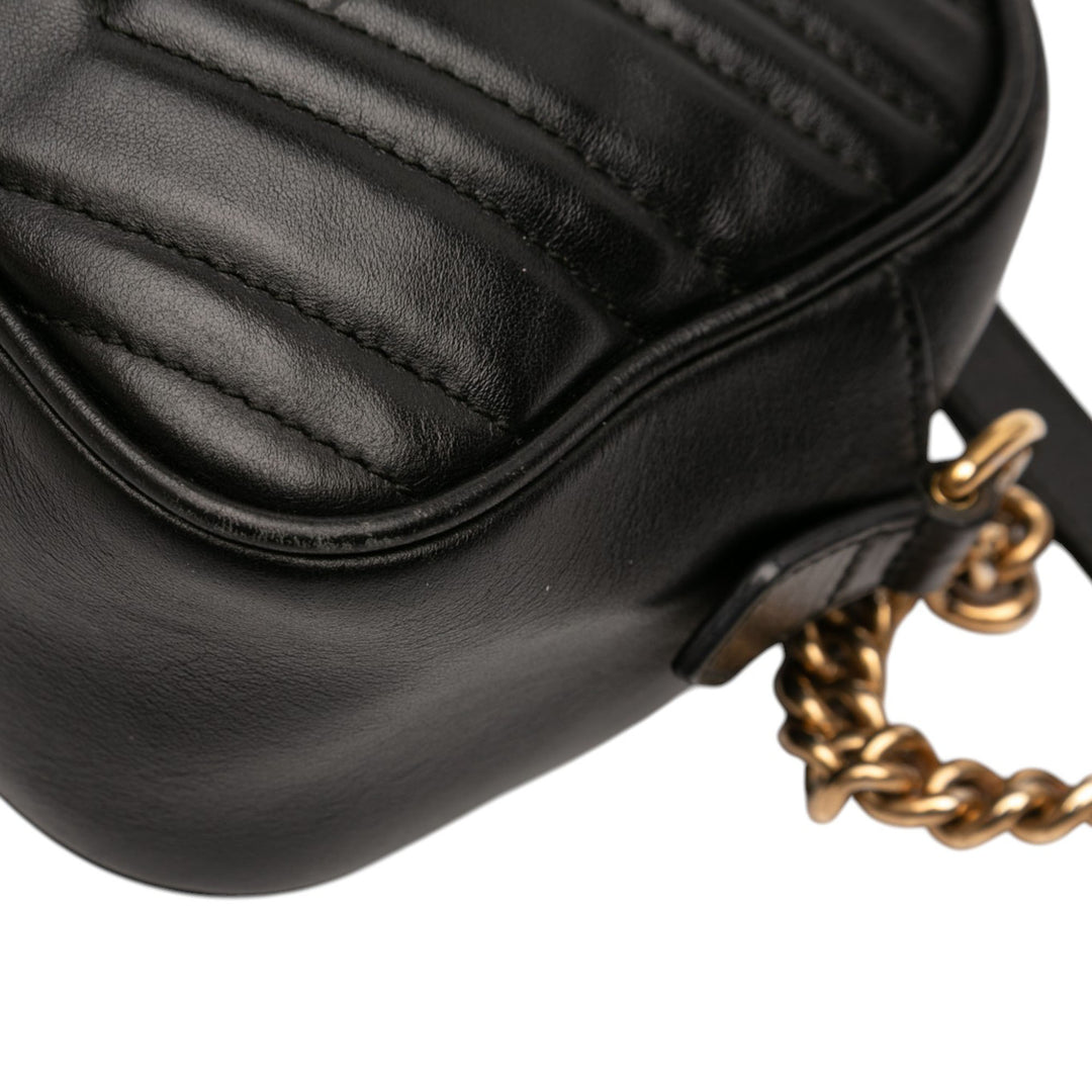 Gucci Small GG Marmont Matelasse Cuir de veau Sac porté croisé