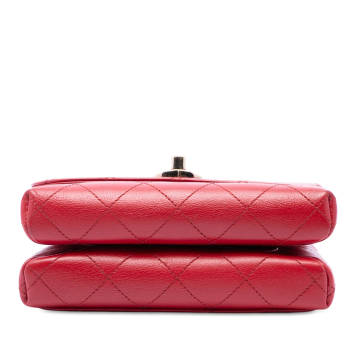 Chanel Matelassé Double Poche à rabat Petit Cuir de veau Rouge