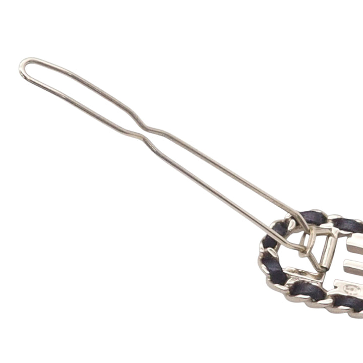 Chanel plaqué Allure Logo Hair Clip Cuir d'agneau