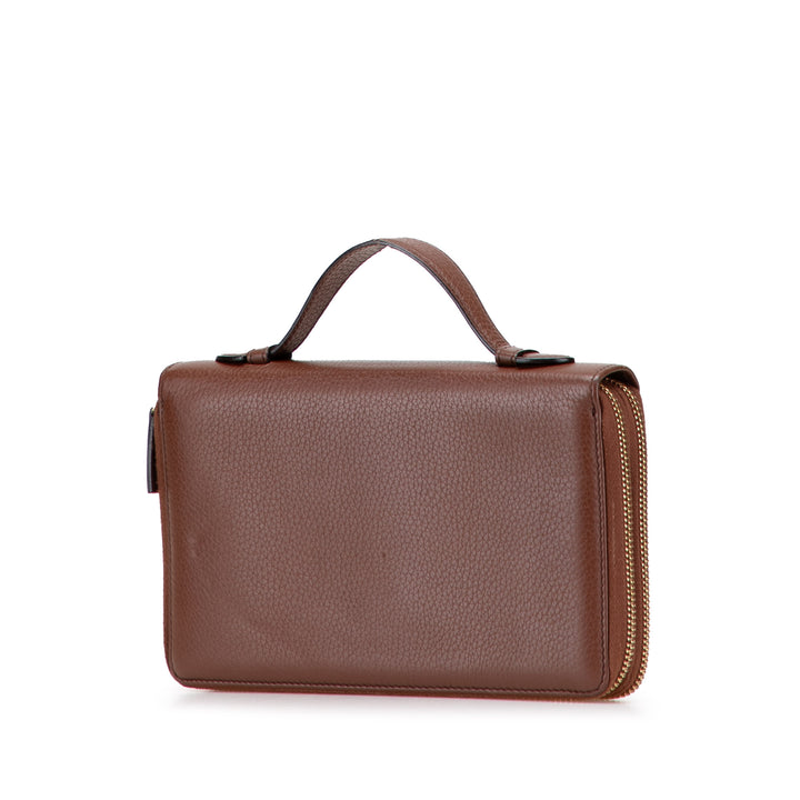 Gucci Pebbled Cuir de veau Soho Travel Document Étui Marron