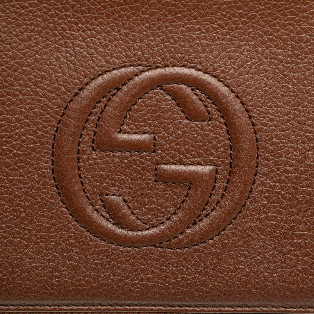 Gucci Pebbled Cuir de veau Soho Travel Document Étui Marron