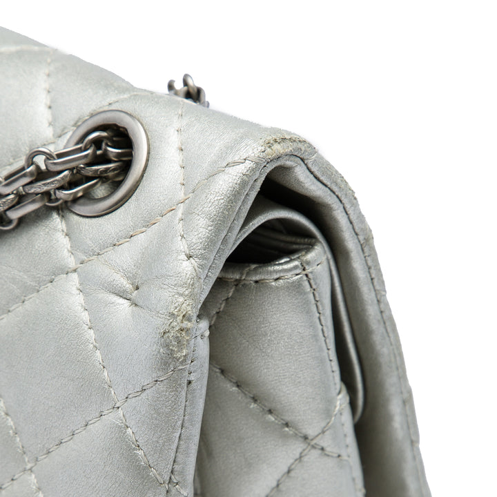 Chanel Matelassé Métallisé Reissue 2.55 Double rabat 226 Cuir d'agneau Argenté