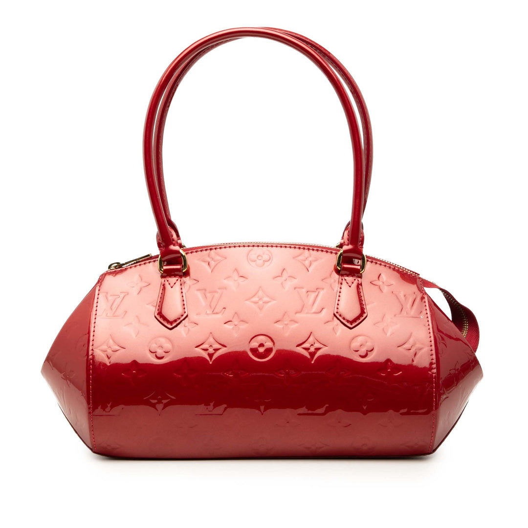 Louis Vuitton Sherwood PM Cuir verni Monogram Rouge – vue principale – GABY PARIS