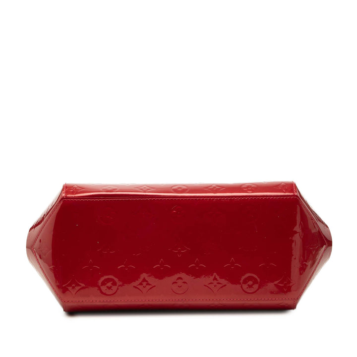 Louis Vuitton Sherwood PM Cuir verni Monogram Rouge – vue 3 – GABY PARIS