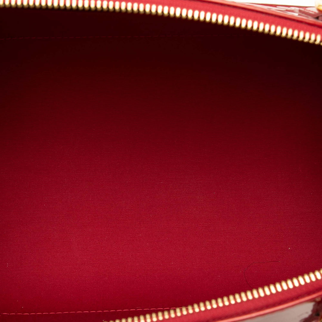 Louis Vuitton Sherwood PM Cuir verni Monogram Rouge – vue 4 – GABY PARIS