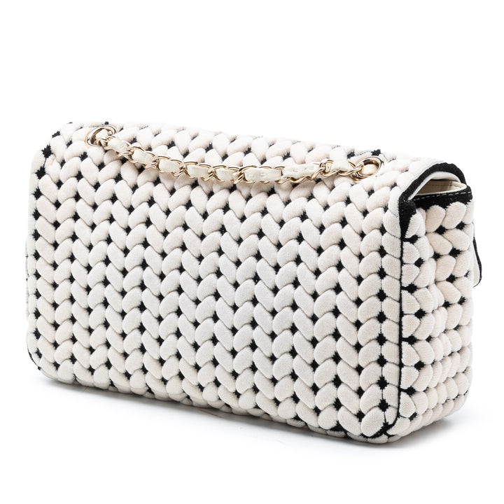 Chanel Medium Cuir de veau et Laine Knit Simple rabat
