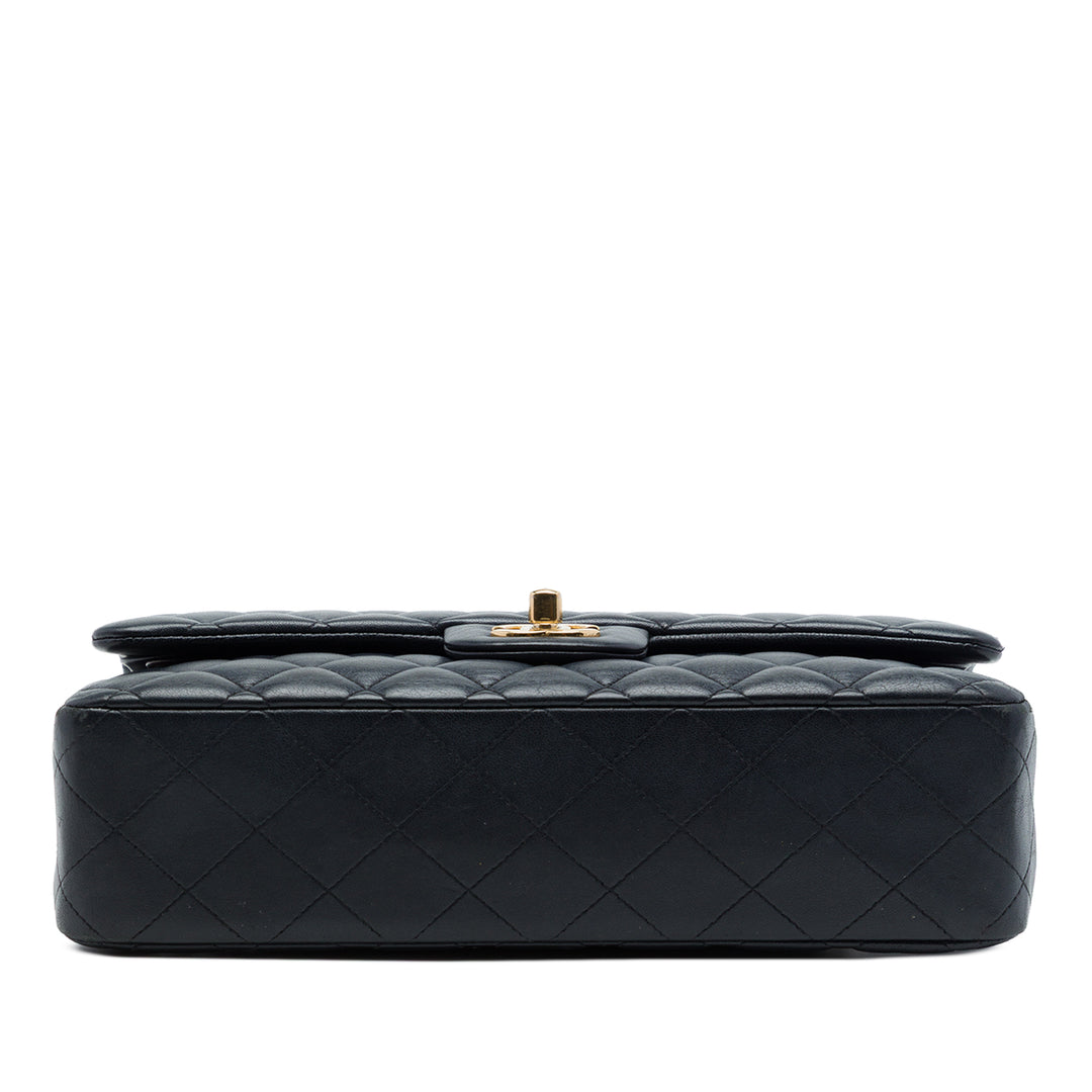 Chanel Classic Double rabat Moyen Cuir d'agneau Noir – vue 3 – GABY PARIS
