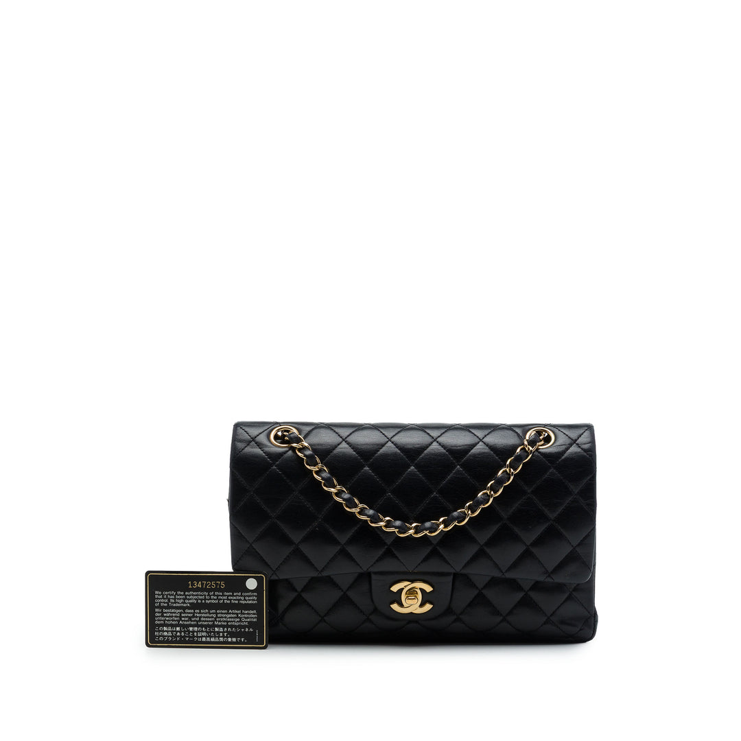 Chanel Sac porté épaule Classic Double rabat Moyen Cuir d'agneau Noir – vue 7 – GABY PARIS