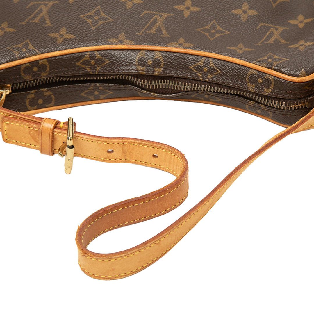 Louis Vuitton Croissant PM Monogram Marron – vue 6 – GABY PARIS