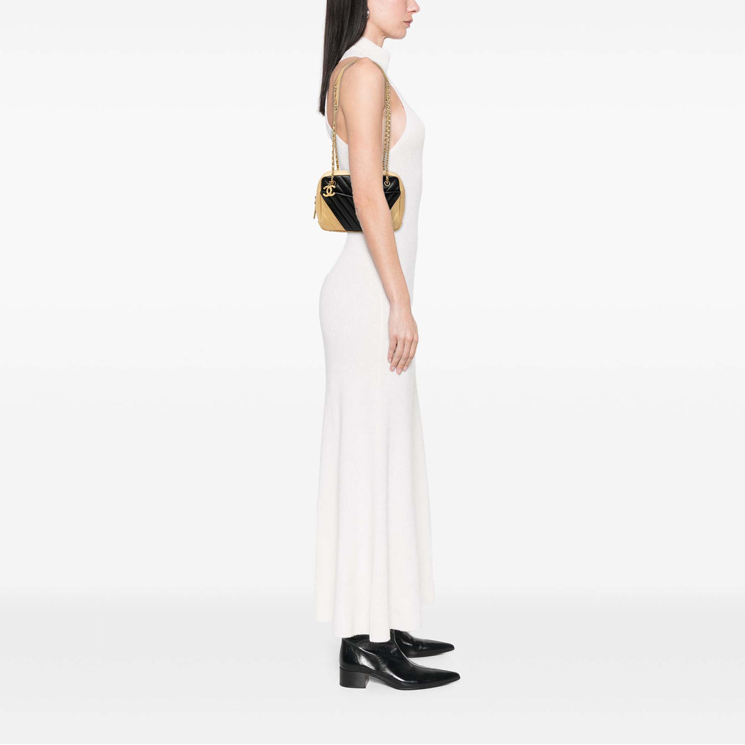 Chanel CC Chevron Cuir d’agneau Camera Sac bandoulière