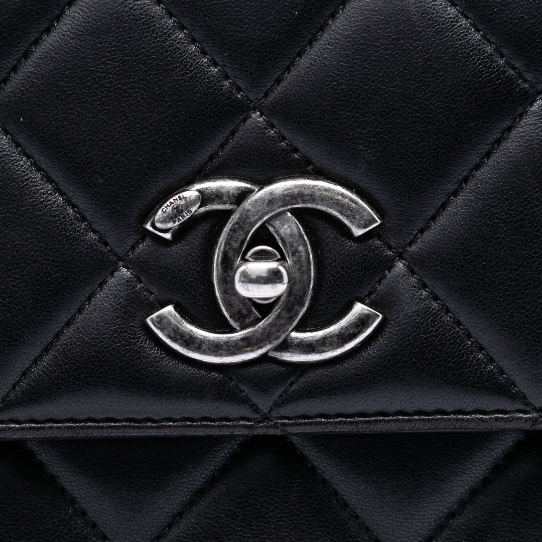 Chanel Small Matelassé Cuir d’agneau Trendy CC anse supérieure à rabat
