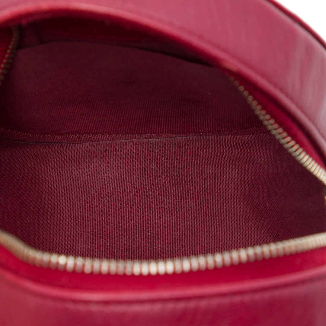 Chanel CC Matelassé Rond Pochette avec chaîne Cuir d'agneau Rouge – vue 4 – GABY PARIS