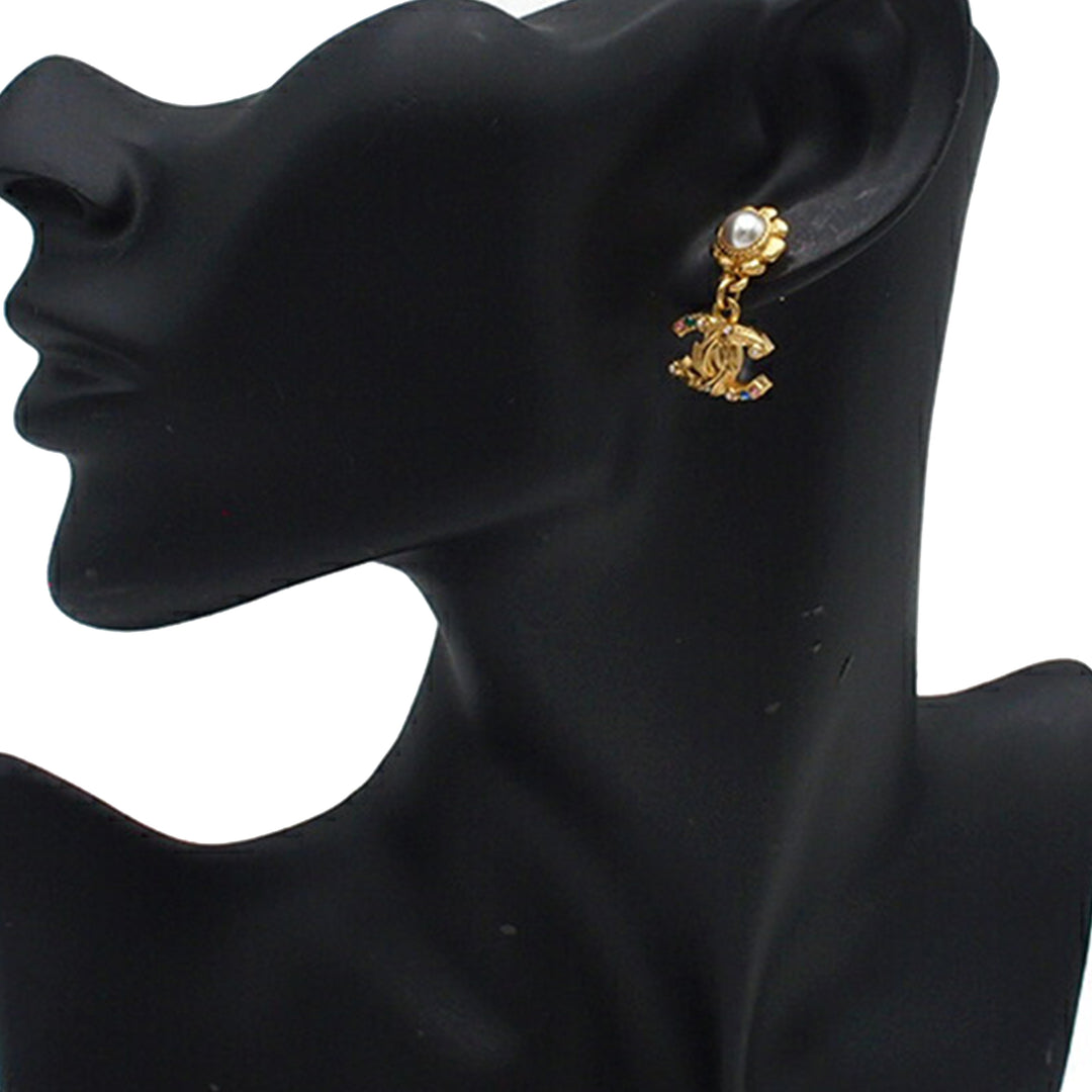 Chanel CC plaqué Perles fantaisie et Rhinestone Swing fermoir poussette Boucles d’oreilles