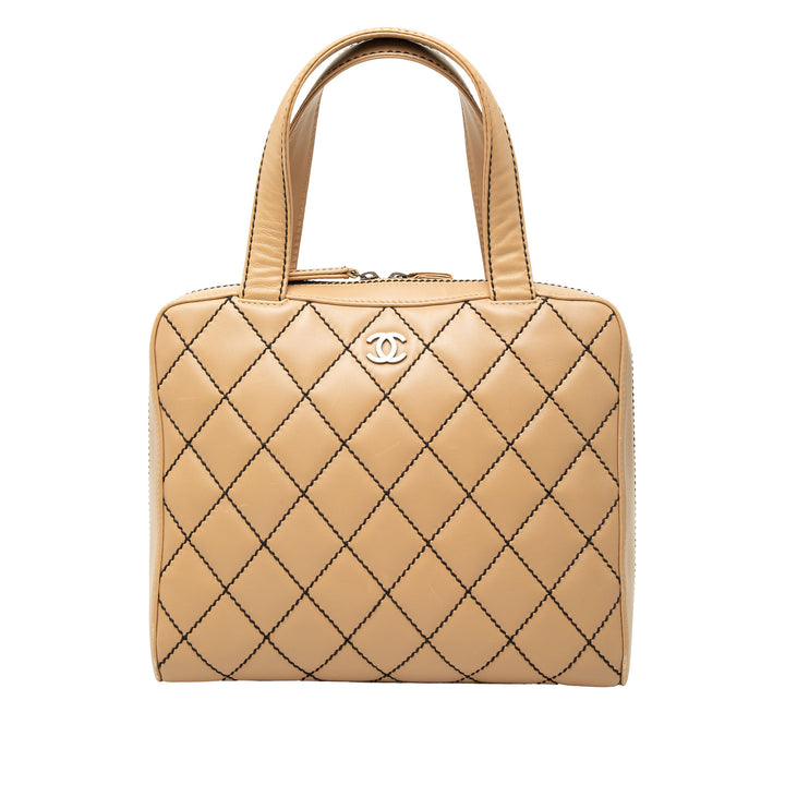 Chanel Sac à main CC Wild Stitch Cuir d'agneau Beige – vue principale – GABY PARIS