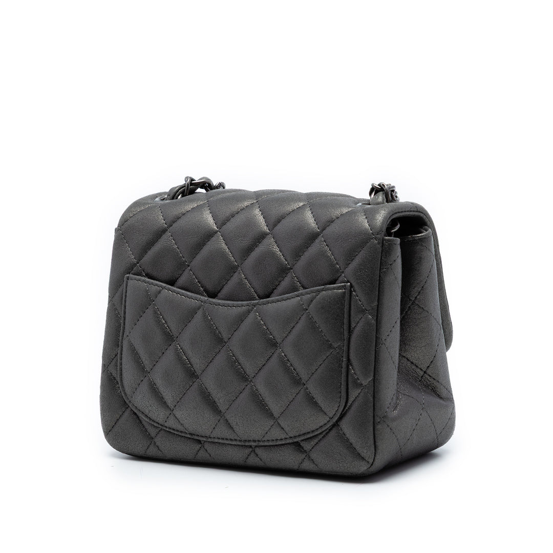 Chanel Mini Square Classic Cuir d’agneau Simple rabat