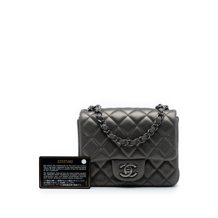 Chanel Mini Square Classic Cuir d’agneau Simple rabat