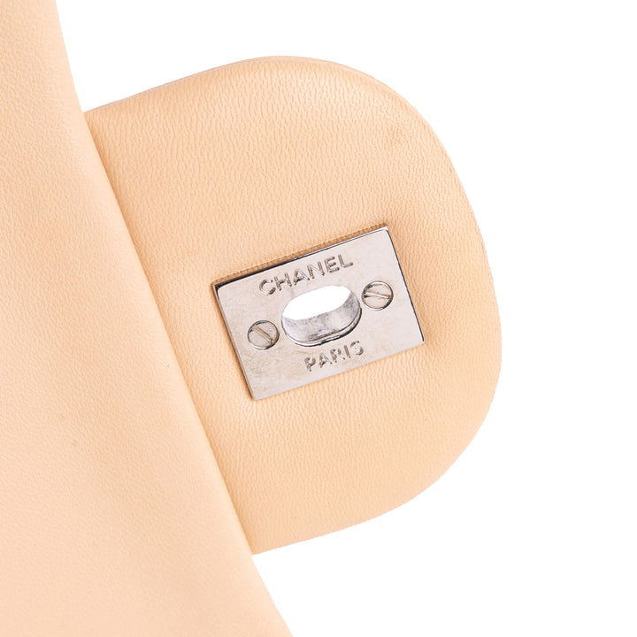 Chanel Jumbo Classic Cuir d’agneau Double rabat