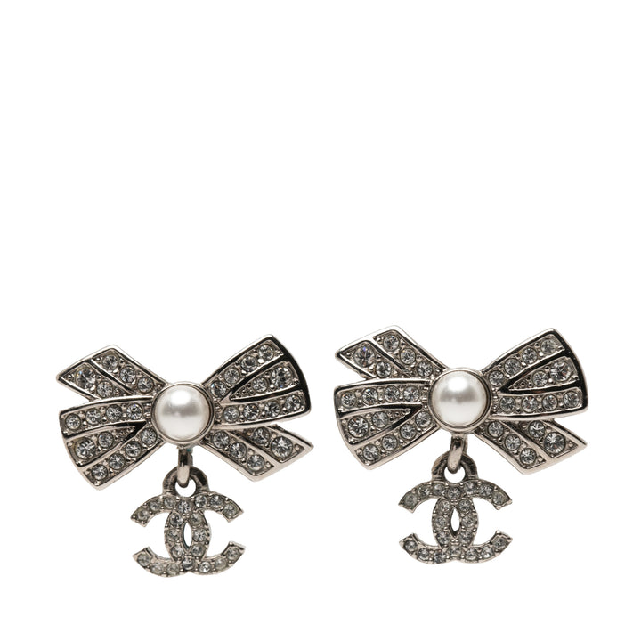 Chanel plaqué Perles fantaisie Cristal Bow CC pendantes fermoir poussette Boucles d’oreilles